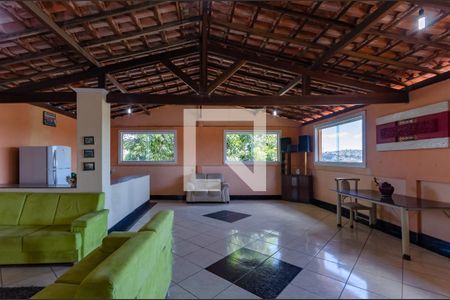 Casa à venda com 450m², 4 quartos e 4 vagas Casa à venda com 450m², 4 quartos e 4 vagasSalão de Festas