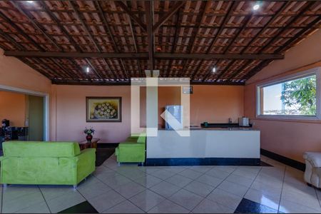 Casa à venda com 450m², 4 quartos e 4 vagas Casa à venda com 450m², 4 quartos e 4 vagasSalão de Festas