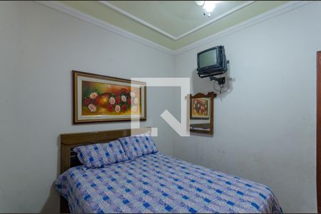 Casa à venda com 450m², 4 quartos e 4 vagas Casa à venda com 450m², 4 quartos e 4 vagasQuarto 2