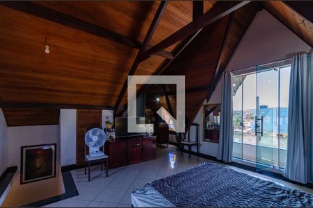 Casa à venda com 450m², 4 quartos e 4 vagas Casa à venda com 450m², 4 quartos e 4 vagasSuíte