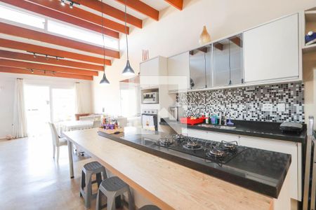 Casa à venda com 201m², 3 quartos e 2 vagasCozinha