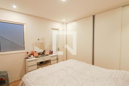 Casa à venda com 201m², 3 quartos e 2 vagasQuarto
