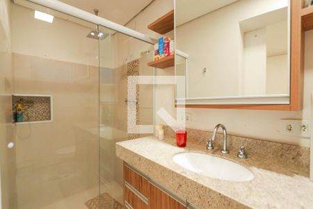 Casa à venda com 201m², 3 quartos e 2 vagasBanheiro