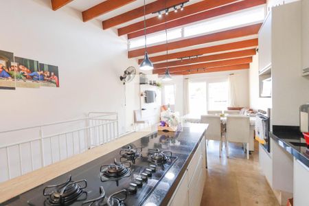 Casa à venda com 201m², 3 quartos e 2 vagasCozinha