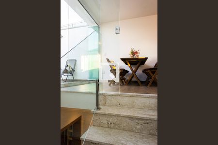 Casa de condomínio à venda com 125m², 2 quartos e 2 vagas