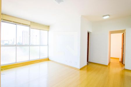 Apartamento à venda com 60m², 2 quartos e 1 vaga Apartamento à venda com 60m², 2 quartos e 1 vagaSala