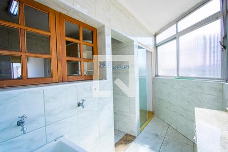 Apartamento à venda com 60m², 2 quartos e 1 vaga Apartamento à venda com 60m², 2 quartos e 1 vagaÁrea de serviço