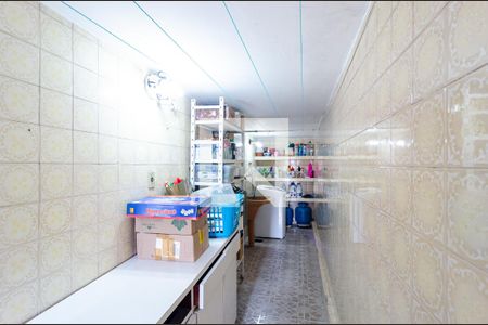 Casa à venda com 171m², 3 quartos e 1 vagaLavanderia