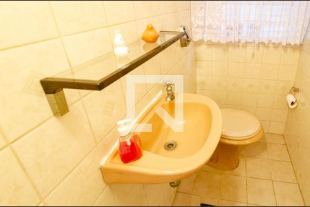 Casa à venda com 171m², 3 quartos e 1 vagaLavabo