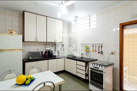 Casa à venda com 171m², 3 quartos e 1 vagaCozinha