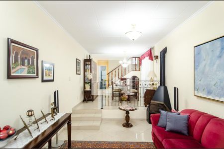 Casa à venda com 171m², 3 quartos e 1 vagaSala de Estar