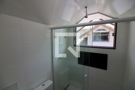 Casa de condomínio à venda com 375m², 4 quartos e 5 vagasBanheiro Social