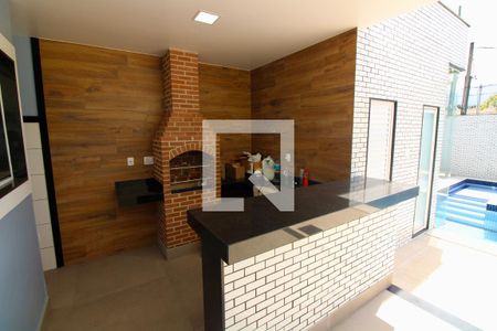 Casa de condomínio à venda com 375m², 4 quartos e 5 vagasChurrasqueira