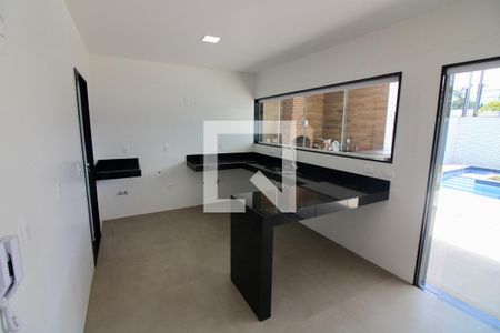 Casa de condomínio à venda com 375m², 4 quartos e 5 vagasCozinha