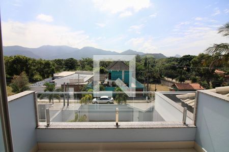 Casa de condomínio à venda com 375m², 4 quartos e 5 vagasVaranda do sótão