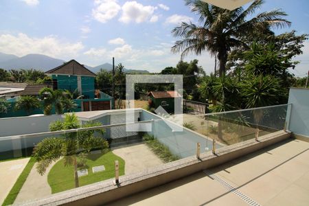 Casa de condomínio à venda com 375m², 4 quartos e 5 vagasVaranda da Suite 3