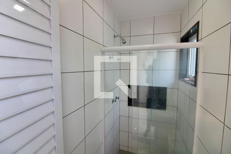 Casa de condomínio à venda com 375m², 4 quartos e 5 vagasBanheiro de serviço