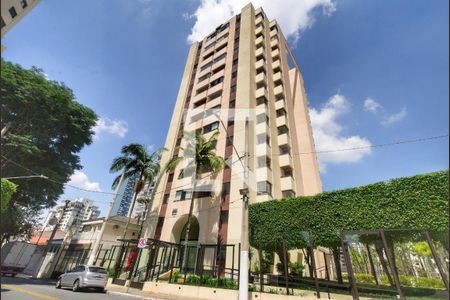 Apartamento para alugar com 106m², 3 quartos e 2 vagasFachada