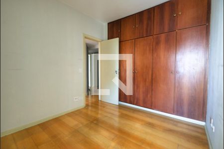 Apartamento para alugar com 106m², 3 quartos e 2 vagasQuarto 2