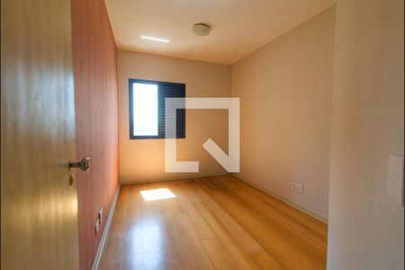 Apartamento para alugar com 106m², 3 quartos e 2 vagasQuarto 3