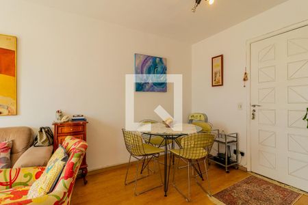 Apartamento à venda com 61m², 1 quarto e 1 vagaSala