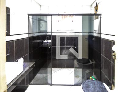 Casa para alugar com 130m², 3 quartos e 2 vagasBanheiro