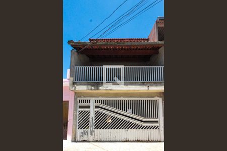 Casa para alugar com 130m², 3 quartos e 2 vagasFachada