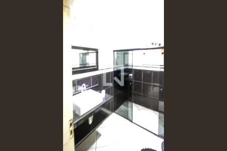 Casa para alugar com 130m², 3 quartos e 2 vagasBanheiro