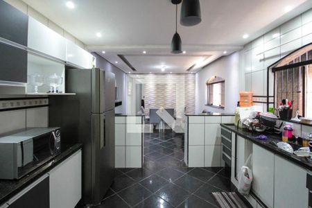 Casa para alugar com 130m², 3 quartos e 2 vagasCozinha