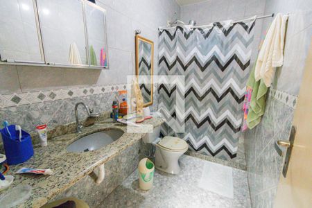 Casa de condomínio à venda com 260m², 3 quartos e 2 vagas Casa de condomínio à venda com 260m², 3 quartos e 2 vagasBanheiro Social