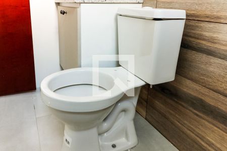 Apartamento à venda com 40m², 2 quartos e sem vaga Apartamento à venda com 40m², 2 quartos e sem vagaBanheiro