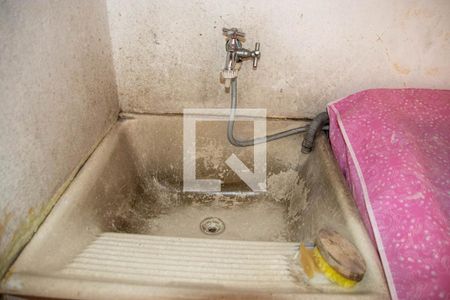 Casa à venda com 150m², 8 quartos e 2 vagasÁrea de Serviço 1