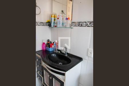 Casa à venda com 150m², 8 quartos e 2 vagasBanheiro 2