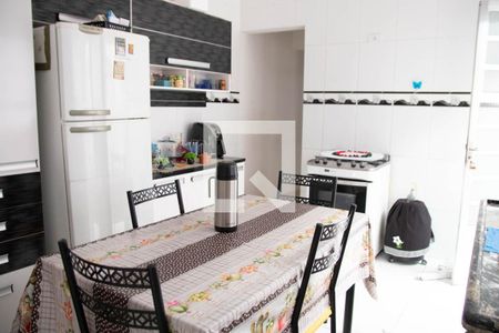 Casa à venda com 150m², 8 quartos e 2 vagasCozinha 2