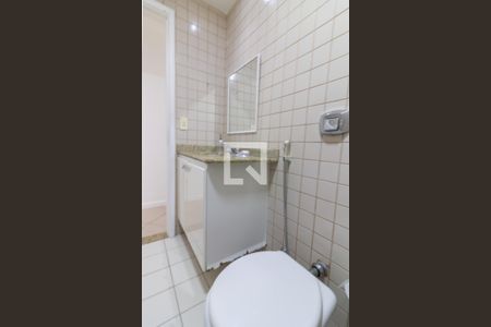 Apartamento para alugar com 100m², 3 quartos e 2 vagas Apartamento para alugar com 100m², 3 quartos e 2 vagasBanheiro Social