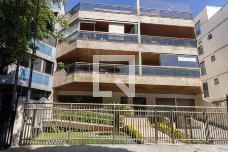 Apartamento para alugar com 100m², 3 quartos e 2 vagas Apartamento para alugar com 100m², 3 quartos e 2 vagasFachada