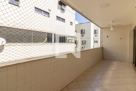Apartamento para alugar com 100m², 3 quartos e 2 vagas Apartamento para alugar com 100m², 3 quartos e 2 vagasVaranda