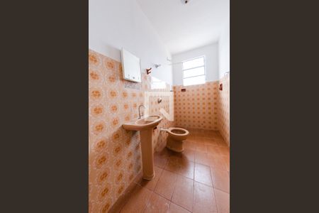 Casa para alugar com 85m², 3 quartos e 1 vagaBanheiro