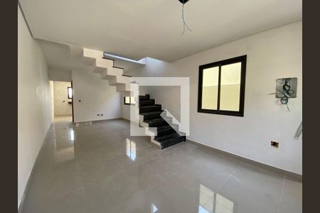 Casa à venda com 3 quartos, 170m² em Jardim Paulista, Guarulhos