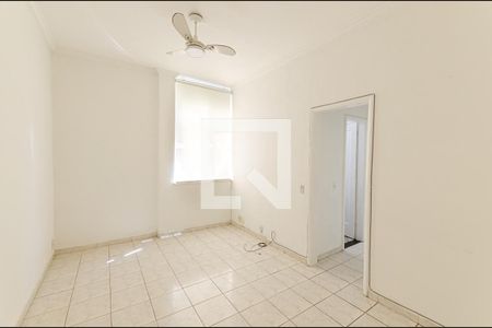 Sala de apartamento à venda com 2 quartos, 65m² em São Domingos, Niterói