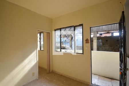 Sala de casa para alugar com 1 quarto, 36m² em Cabral, Nilópolis