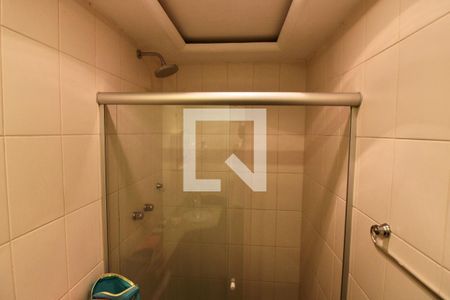 Apartamento à venda com 70m², 2 quartos e 1 vaga Apartamento à venda com 70m², 2 quartos e 1 vagaBanheiro Social