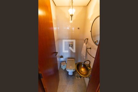 Apartamento à venda com 312m², 4 quartos e 3 vagasLavabo