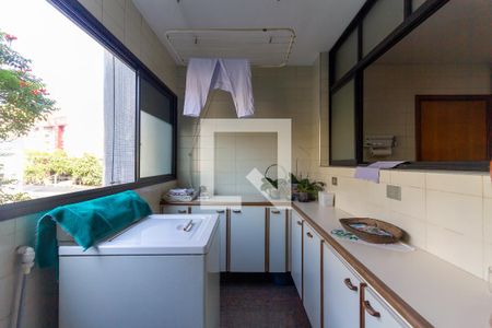 Apartamento à venda com 312m², 4 quartos e 3 vagasÁrea de Serviço