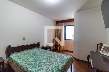 Apartamento à venda com 312m², 4 quartos e 3 vagasQuarto 3 - Suíte