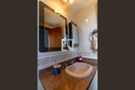 Apartamento à venda com 312m², 4 quartos e 3 vagasBanheiro da Suíte 3