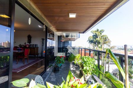 Apartamento à venda com 312m², 4 quartos e 3 vagasSacada