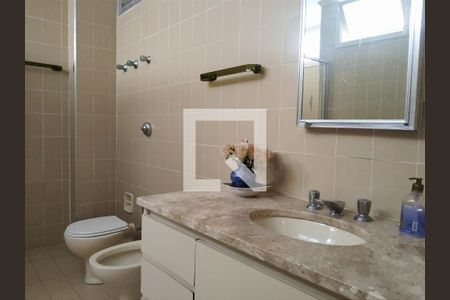 Apartamento para alugar com 380m², 4 quartos e 2 vagas Apartamento para alugar com 380m², 4 quartos e 2 vagasBanheiro