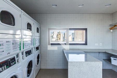 Apartamento à venda com 34m², 2 quartos e sem vagaÁrea comum