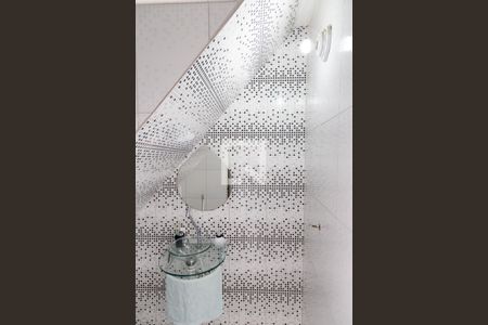 Casa à venda com 70m², 3 quartos e sem vaga Casa à venda com 70m², 3 quartos e sem vagaBanheiro de Serviço